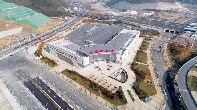 遵义高铁站最全出行攻略，内附票价及线路。包含保利方向！