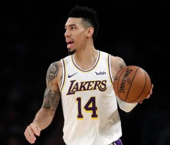 ​励志！丹尼格林的职业生涯有3个总冠军，出道的时候差点被淘汰