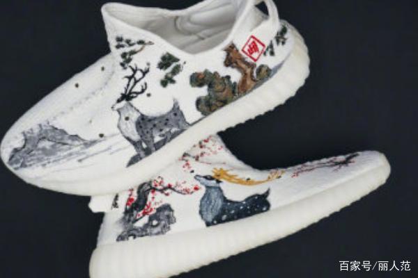 YEEZY 350 V2 Triple White你pick了吗,快来看看吧