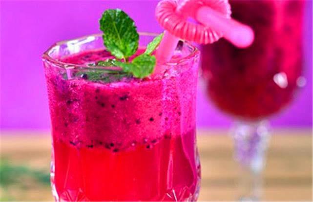 这5种柠檬味的饮料，柠檬水算甜的，最后1个“酸出天际”