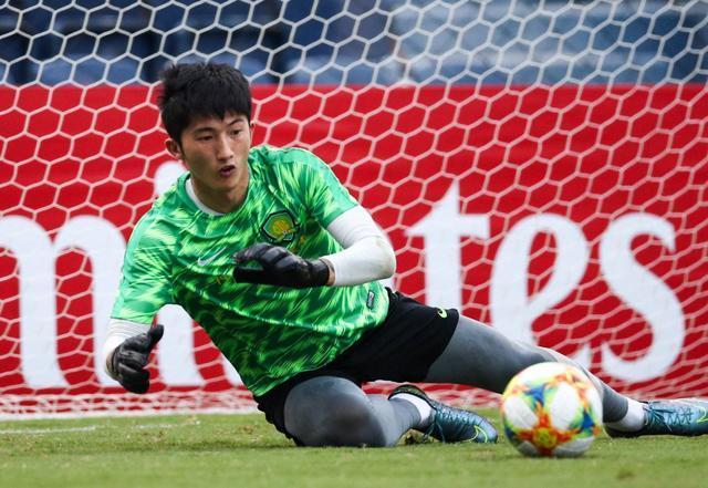 邹德海想要成首发，必须保持最佳状态，否则侯森会取而代之