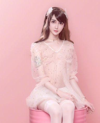 被刘梓晨女装cos照圈粉？醒醒！