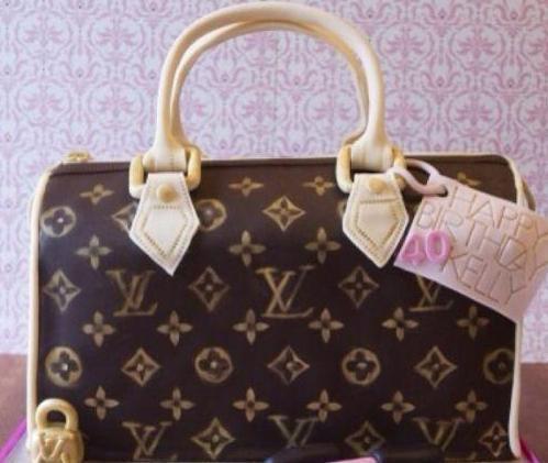 这5种七夕蛋糕，你会选哪个送给女神，网友：最后两个能追到