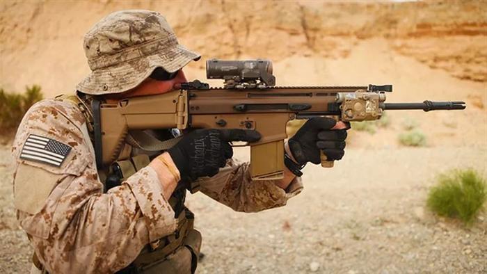 中国下一代制式步枪曝光!这次是有托步枪,不是95魔改