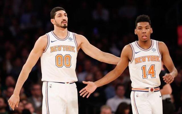 浅谈尼克斯与独行侠的7人交易案,东契奇联手波尔津吉斯