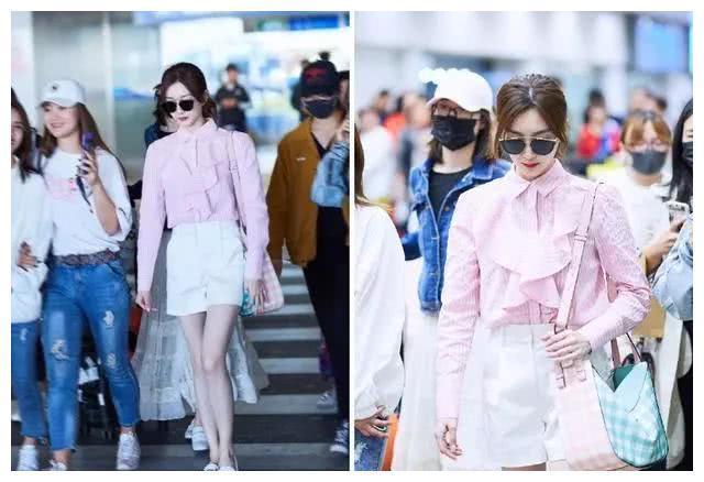 32岁江疏影戴米妮头饰迪士尼游玩,秒变18岁少女,腿好细!