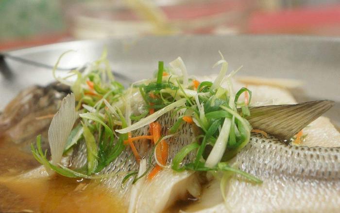 鱼身上“最脏”的几个部位，快点看看吧，逢年过节不要吃错了！