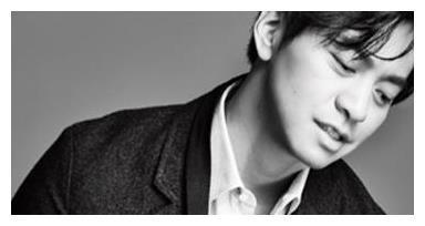 退出“学历最高组合”，王菲一首传奇成就了他，网友称他秋裤男神