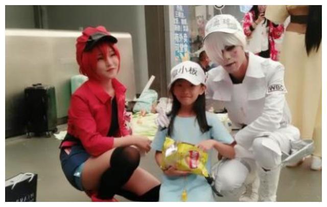 那些漫展上的血小板cos,真可爱萝莉出没,最后一个让人哭笑不得