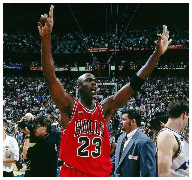 雅虎列举NBA最佳23号球员:坎比阿泰入围 乔丹詹姆斯谁更强