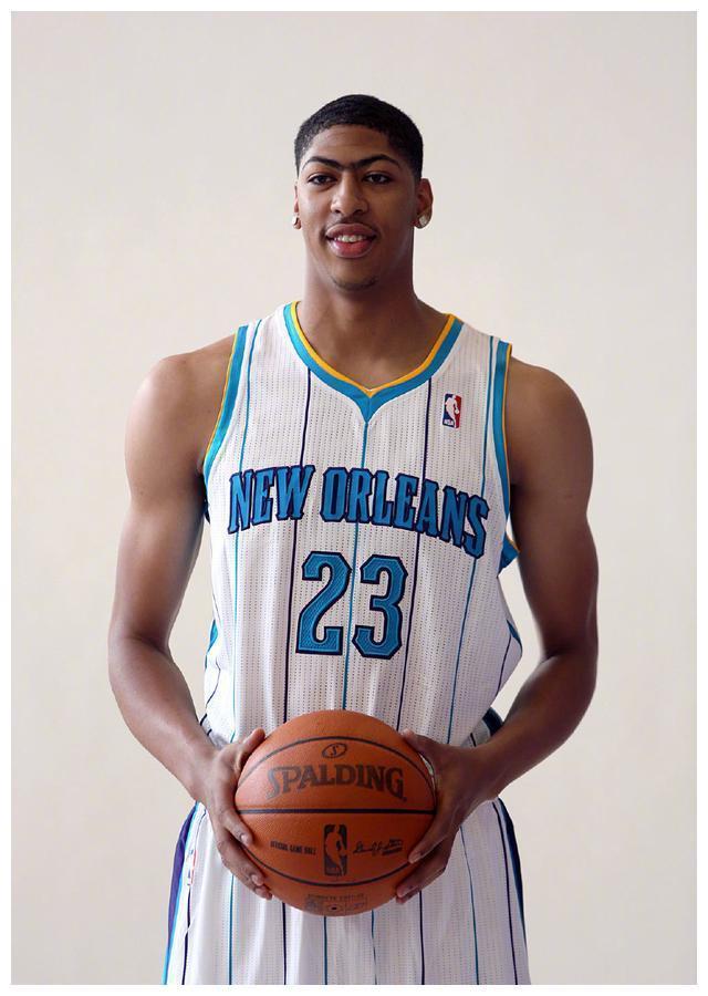 雅虎列举NBA最佳23号球员:坎比阿泰入围 乔丹詹姆斯谁更强