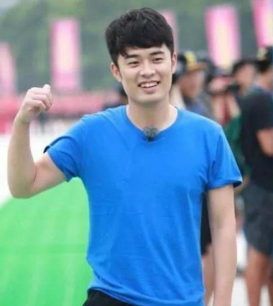 跑男里面谁最有钱？不是邓超和李晨，而是最不起眼的他