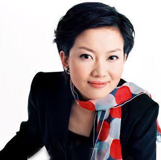 辽宁台最年轻主持人，24岁进入央视，39岁依旧很美至今单身