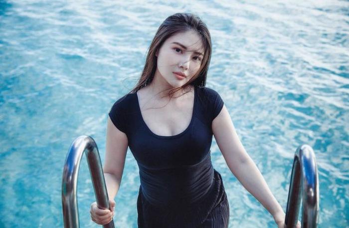 出道11年刘德华都没捧红她，因出演《西虹市首富》莎莎一炮而红