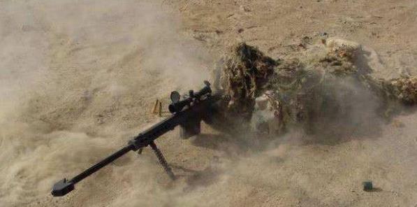 狙击手射击时，最怕在狙击镜里看见这，让人冷汗直流