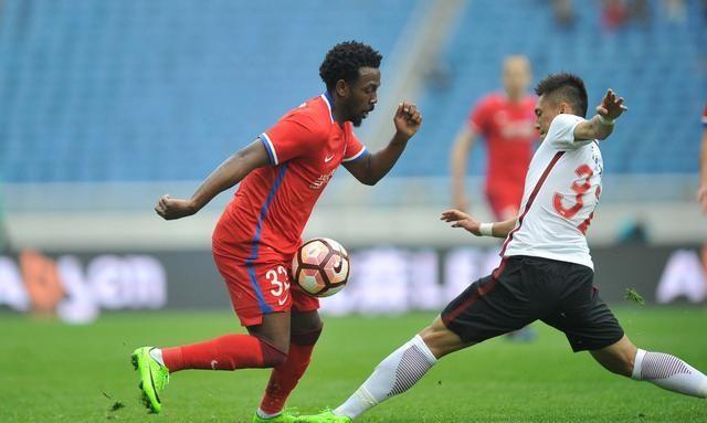 开窗收快递！前恒大猎物收到空投