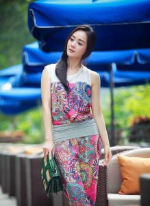 ​三天就敢闪婚，张定涵老公身份曝光，网友：难怪人人都说她好福气