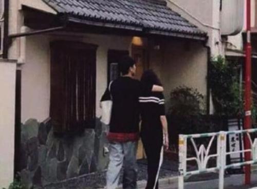 相继张翰、胡彦斌之后，郑爽与新男友十指紧扣，网友：别负了她！