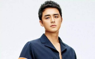 ​明道亲哥勒死老婆儿子后自杀！遗留上千万债务，曾用弟弟证件借贷