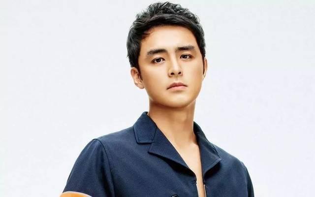 明道亲哥勒死老婆儿子后自杀！遗留上千万债务，曾用弟弟证件借贷