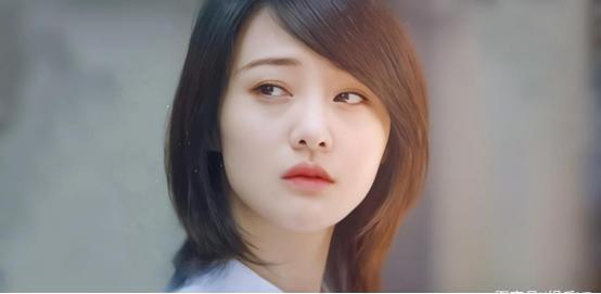 郑爽道歉，成长的苦痛，不等于全世界的包容