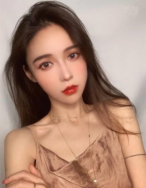 不再做小公主!这款“人鱼之水”钻石口红了解下:叫我女王大人