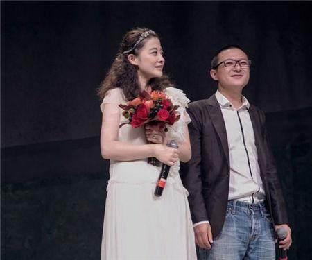 梅婷的现任丈夫对比前夫，相差十万八千里，网友：还好离得早！