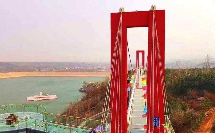 藏匿在沂蒙山深处的神秘古寨，曾经凤凰涅槃浴火重生之地，红石寨