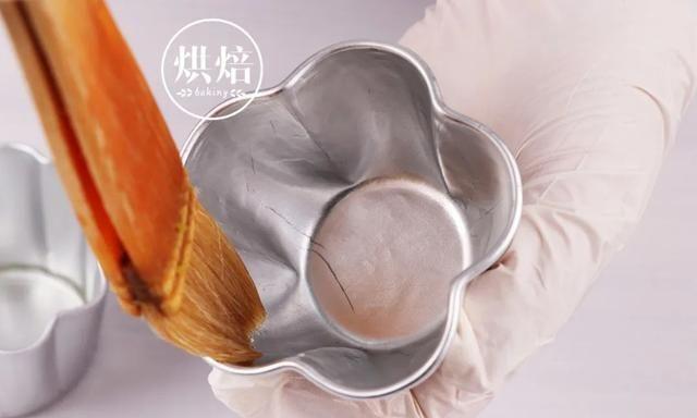 不用打发超省心，教你10分钟搞定古早马拉糕，“蒸”的好吃！