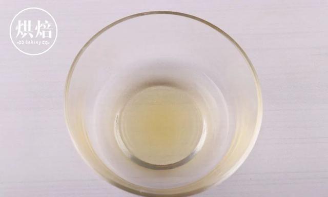 不用打发超省心，教你10分钟搞定古早马拉糕，“蒸”的好吃！