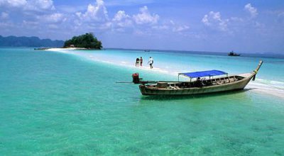 ​泰国最大的岛, 也是泰国最小的府, 有＂珍宝岛＂、＂金银岛＂的美称