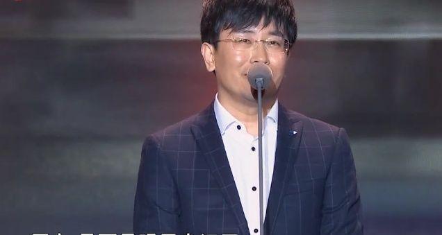 笔趣阁等盗版网站猖狂搬运，这位起点大神曾哭诉：就两千人看正版