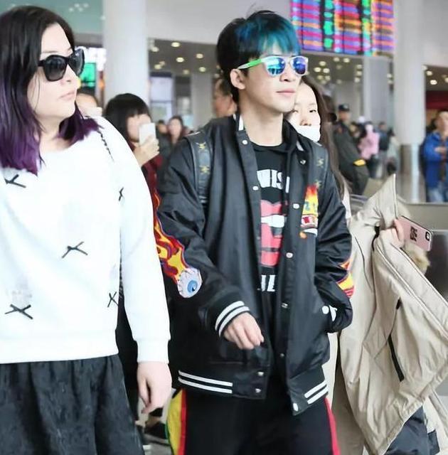 被自己老婆“拎着”上热搜?大张伟与经纪人的爱情让人羡慕