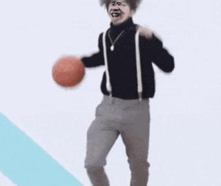 不能忍！蔡徐坤已给B站发律师函维权！鬼畜视频点击量高到吓人！