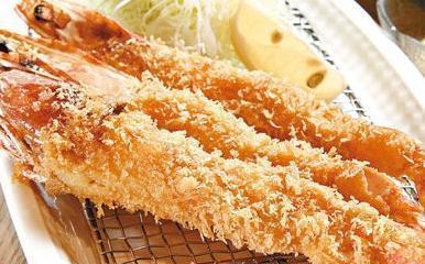 面包糠炸虾，外脆里嫩，又香又简单，大人小孩都爱吃！