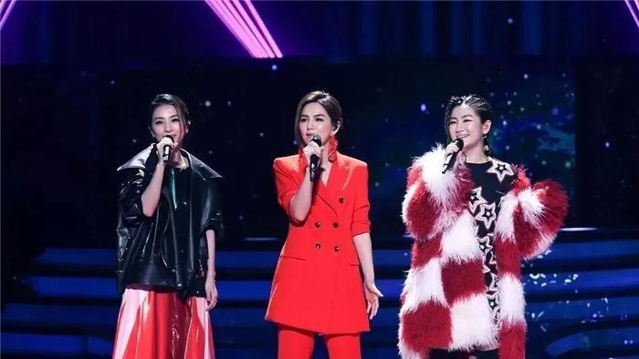 这首五月必听的歌，让人想掉进甜甜的恋爱里！