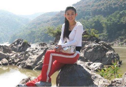 赵丽颖早年照片没藏住真实颜值,也是赵丽颖最不愿意看到的照片