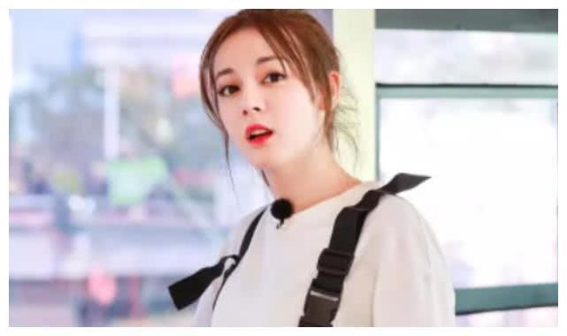 最近“极挑”不再避险,张艺兴热巴终合体,听到称呼网友:锁了!