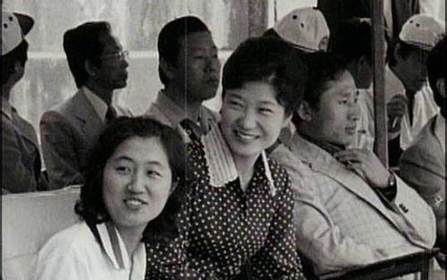 李明博拒绝狱中受审，捍卫自己最后的尊严