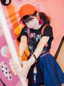 ​盘点赖美云出道以来最美的五张照片，静若处子，动若脱兔！