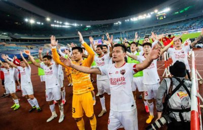 ​看好上海绿地申花俱乐部拿到中超第一阶段最终第四名的成绩