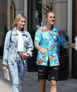 ​比伯海莉领证结婚，网友：北美“意难忘”要大结局了？