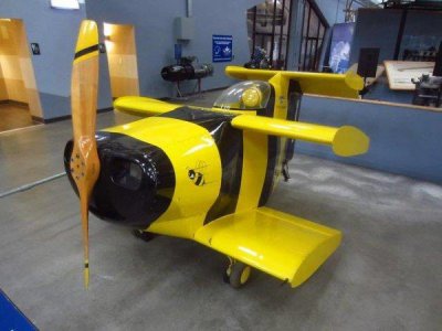 ​世界上最小的载人飞机：长仅2.7米，空载重180公斤