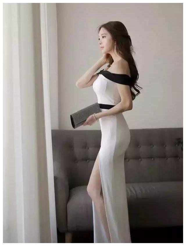 性感小少妇上演“S”诱惑，丰满傲娇别具魅力，自信眼神撩人心弦