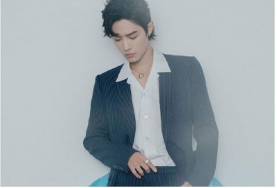 ​28岁肖战全球颜值第六，中国第一，被知名作家喊话：素颜来比一比