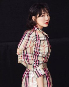 ​盘点五张白百何最美的照片，愁损翠黛双蛾，日日画阑独凭！