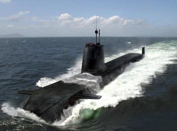 目前潜艇最深可以下潜多少米？