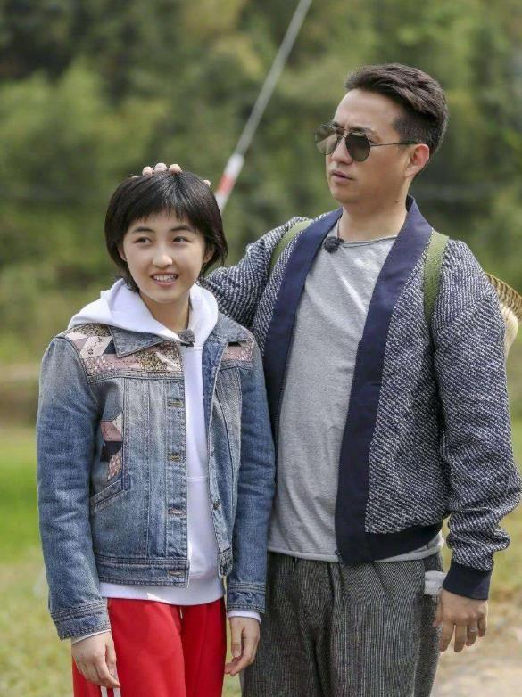 儿女周奇张子枫参加高考，爸妈黄磊海清送祝福：孩子们，加油