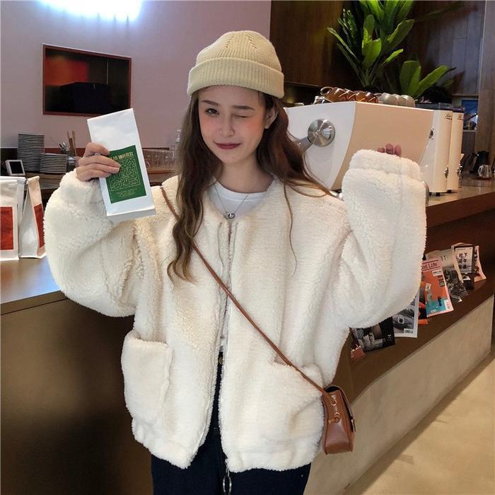 这些新款“水貂绒”外套又火了！穿着比皮草还洋气有型，还贼保暖