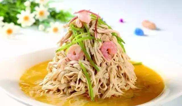 被国外来宾誉之为“东亚名肴”的扬州大煮干丝，游客必点？